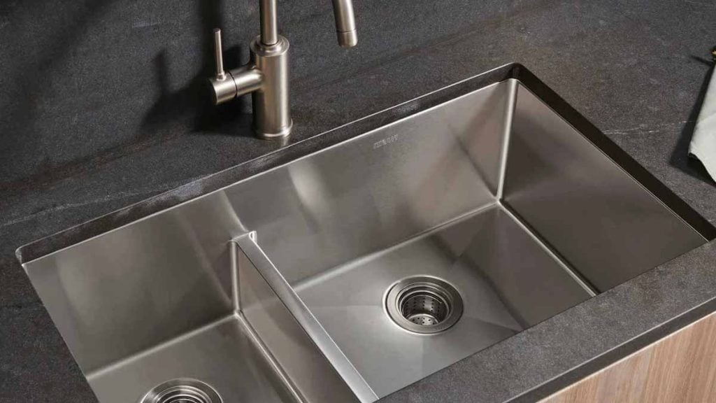 Abfluss reinigen Hausmittel