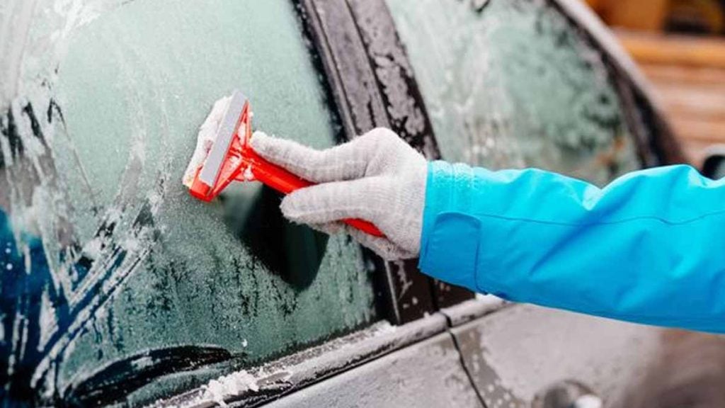 Windschutzscheibe Frost verhindern